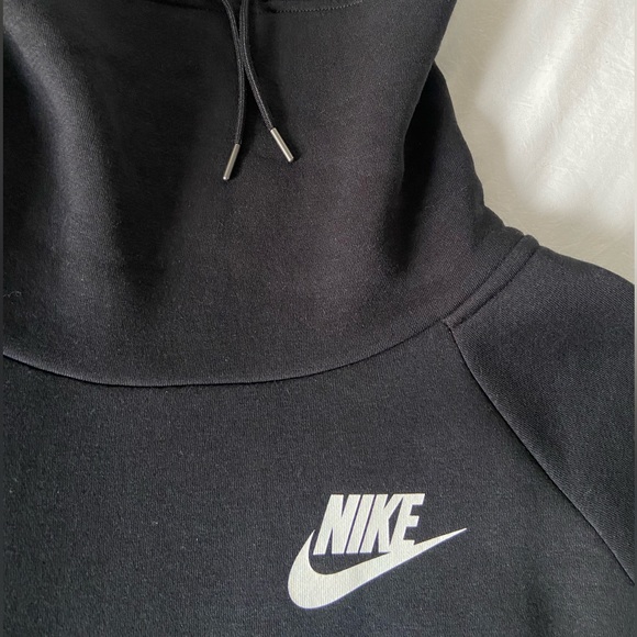 Oversized Nike Pullover - Men's US Medium - Unisex - Sleeveless - Black - - Picture 4 of 6